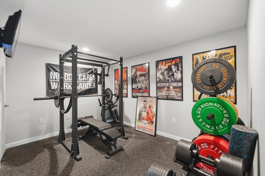 8 Chessman Rd, Mansfield, MA Photo #30