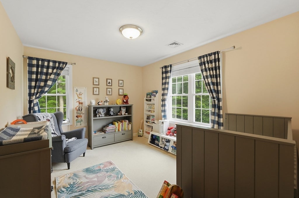 8 Chessman Rd, Mansfield, MA Photo #27
