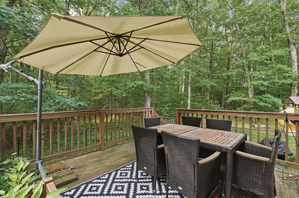 8 Chessman Rd, Mansfield, MA Photo #34