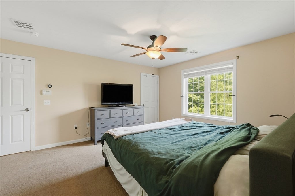 8 Chessman Rd, Mansfield, MA Photo #18