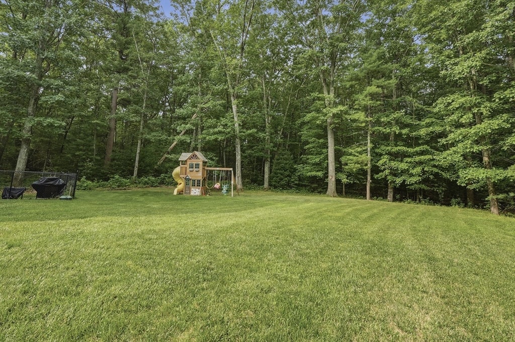 8 Chessman Rd, Mansfield, MA Photo #35