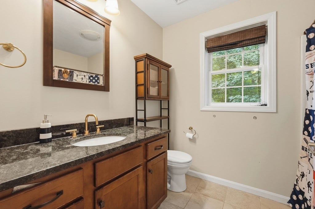 8 Chessman Rd, Mansfield, MA Photo #25