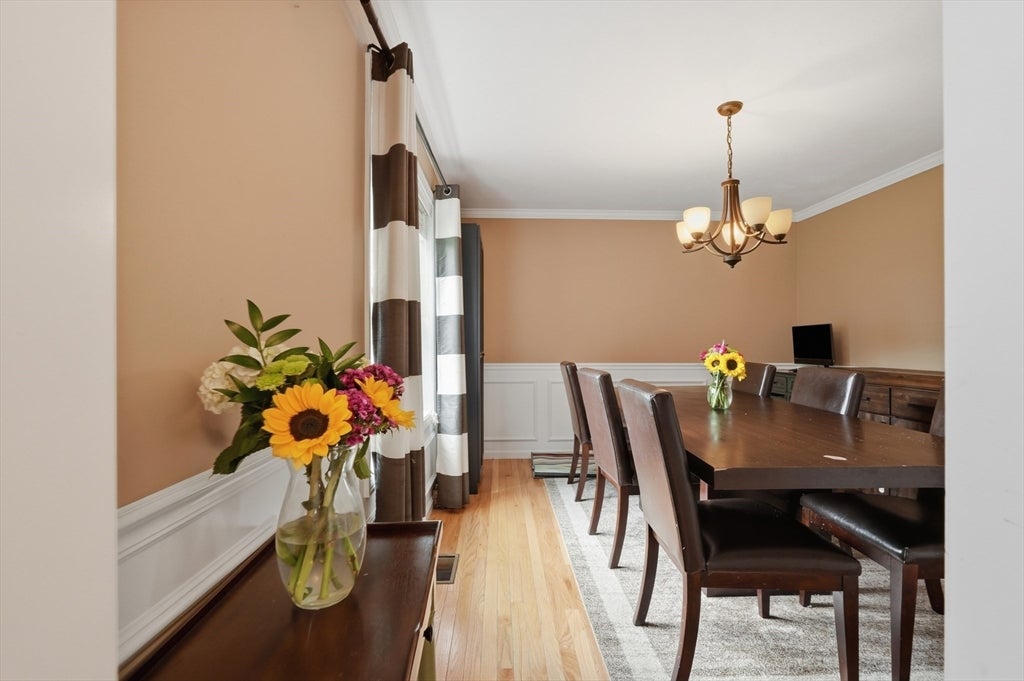 8 Chessman Rd, Mansfield, MA Photo #12