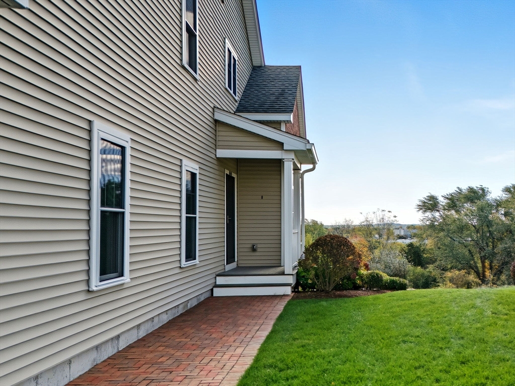100 Kirkbride Dr 119