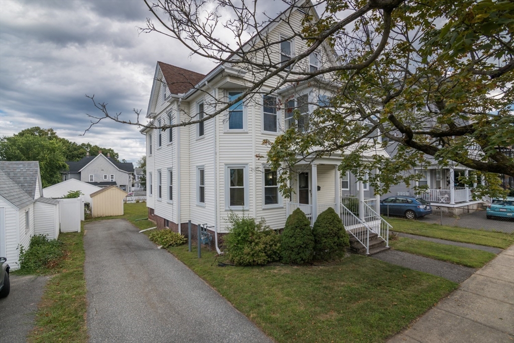 16 Monroe Street
