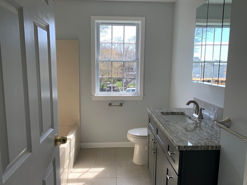 172 Lawrence St #1, Fall River, MA, 172 Lawrence St #1, Fall River, MA Photo #6