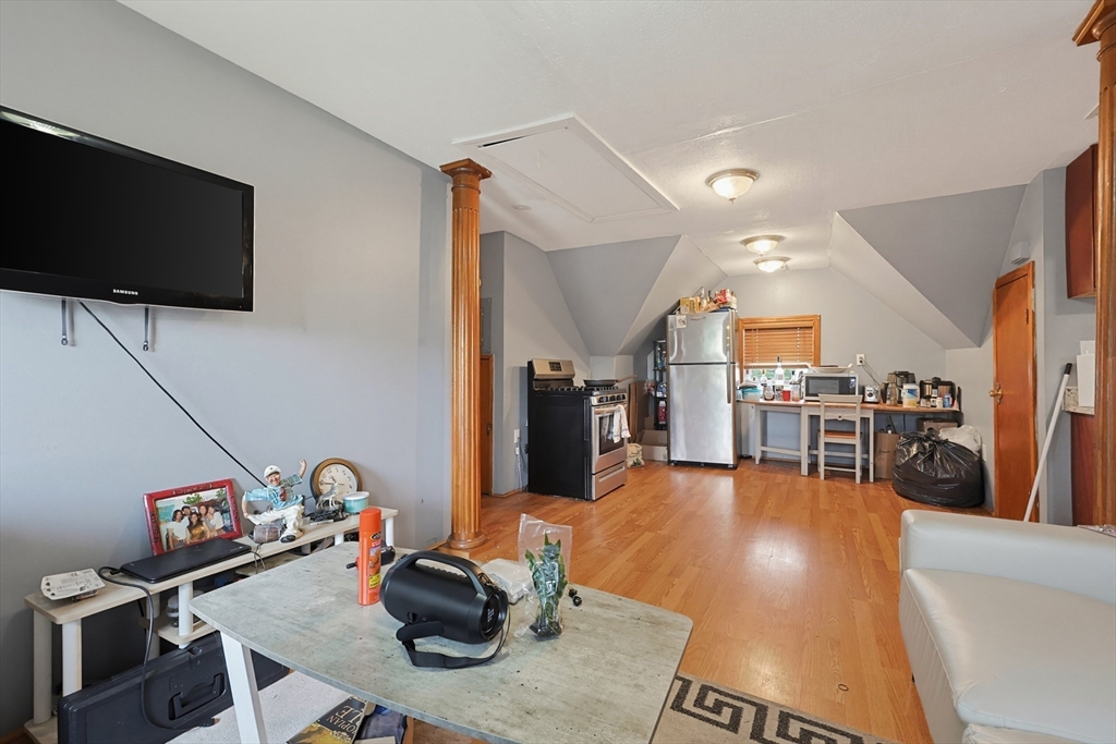 55 Tribou St, Brockton, MA, 55 Tribou St, Brockton, MA Photo #32