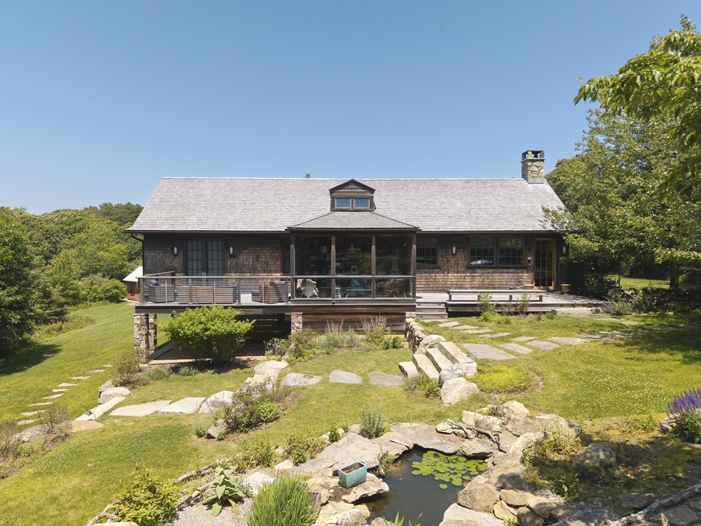 15 Old Farm Rd