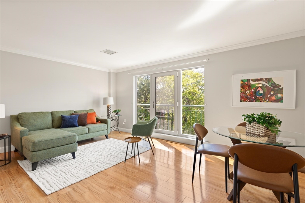1 Watermill Place 520