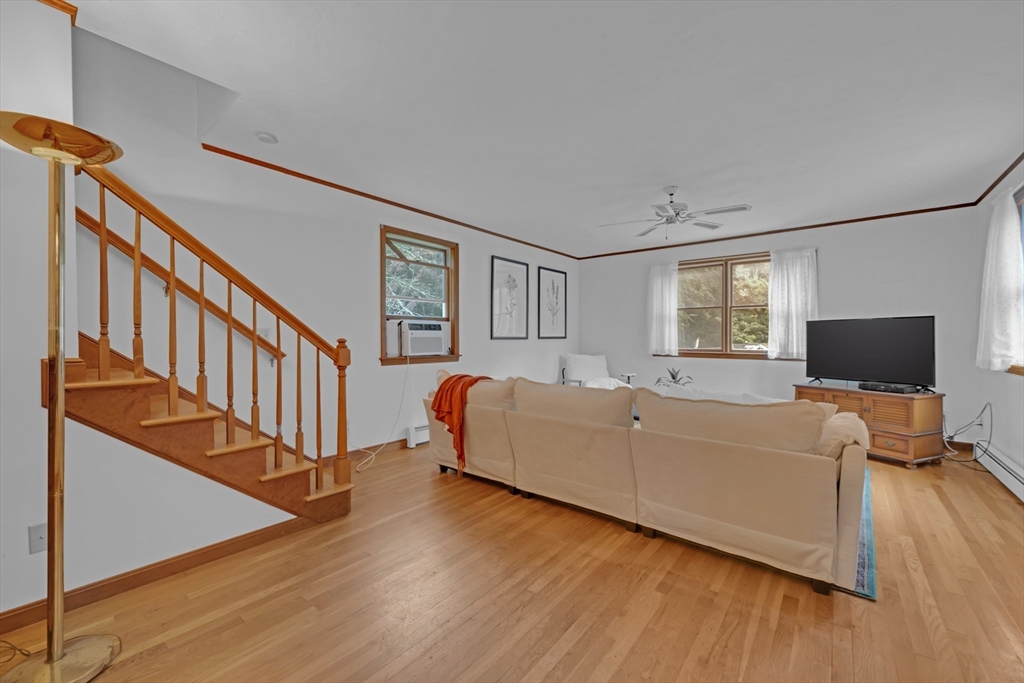 20 Brentwood Dr