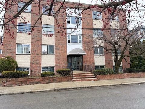 Photo of 15 Staples Ave #27, Everett, MA 02149 (MLS # 73495181)