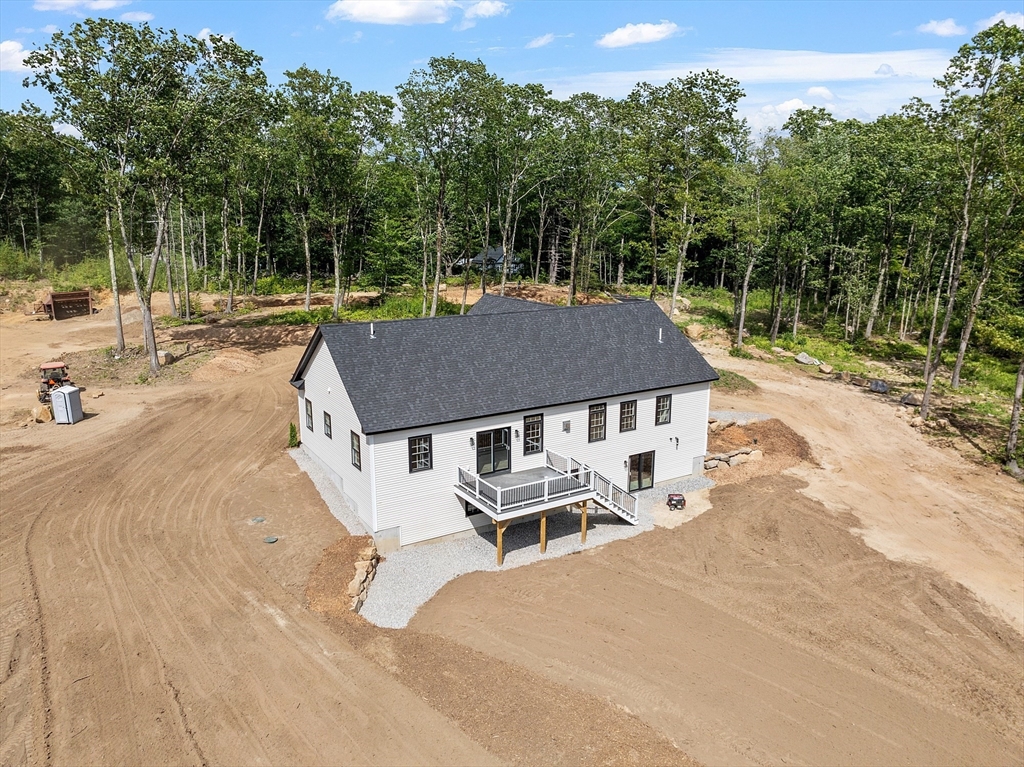 315 Athol Rd