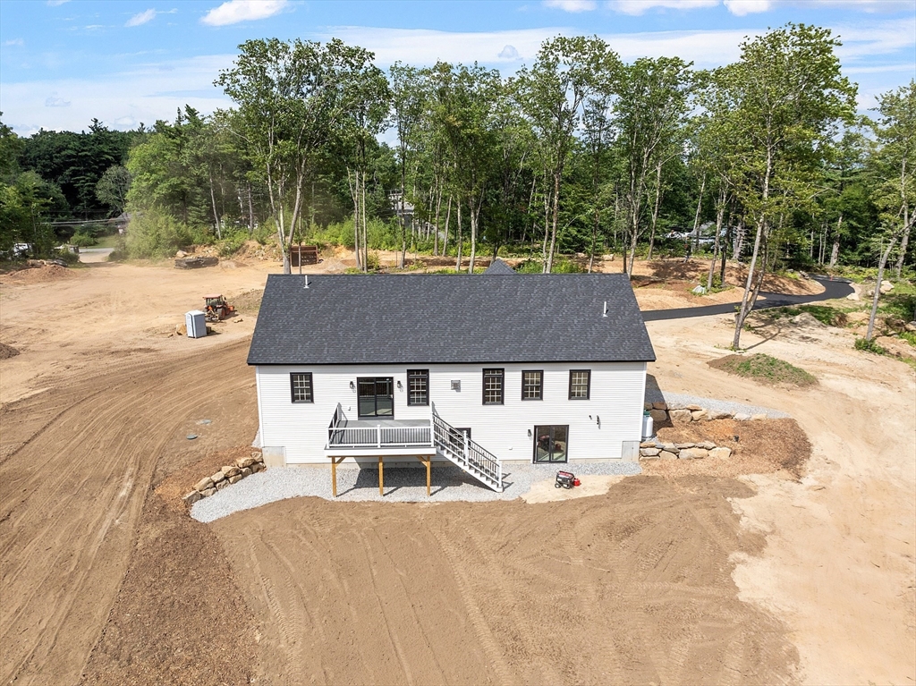 315 Athol Rd