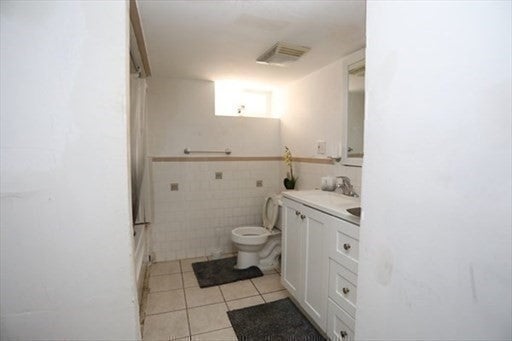 35 Florence St, Brockton, MA, 35 Florence St, Brockton, MA Photo #23