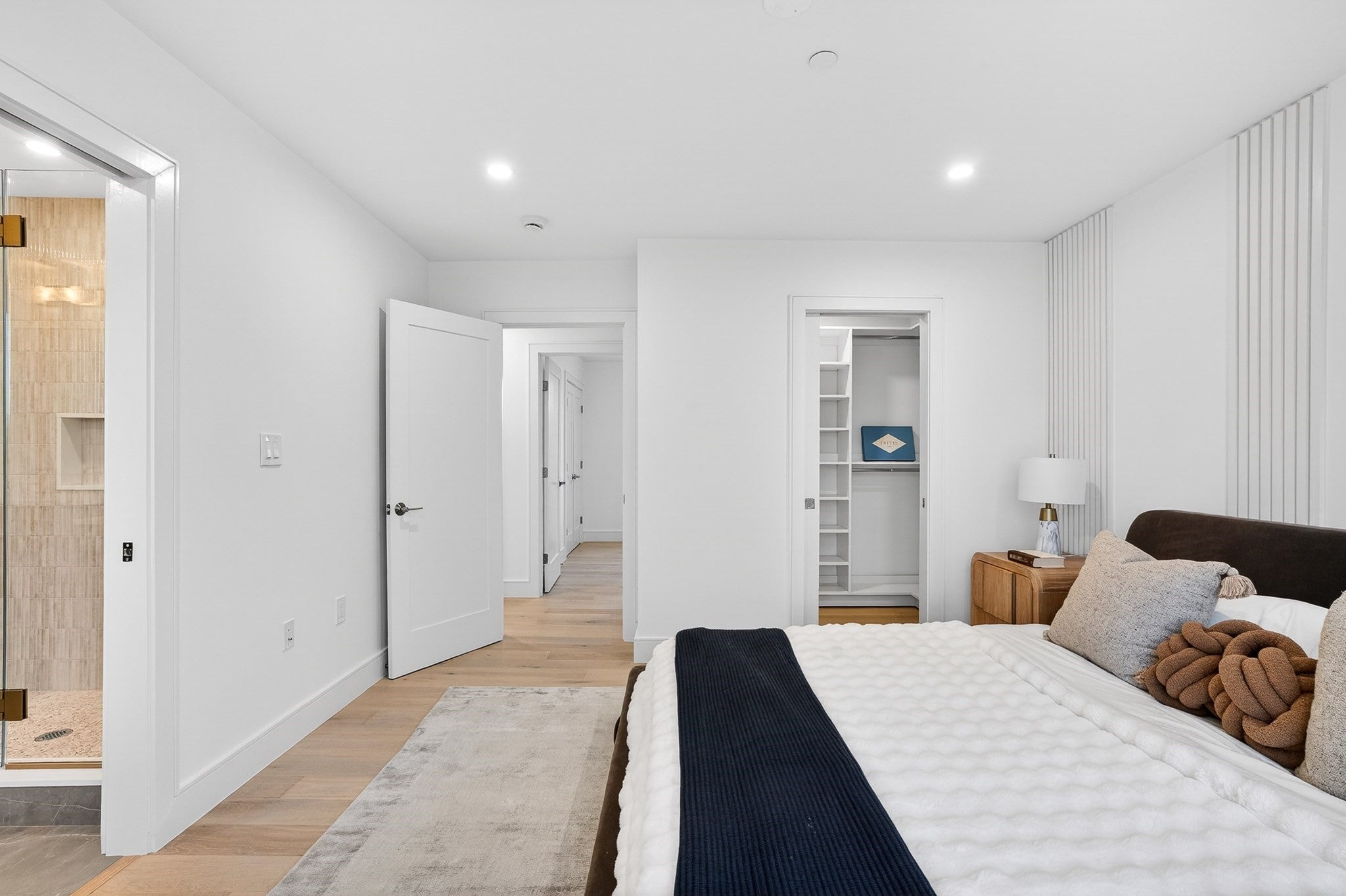 17 Jewett Place #2, Newton, MA Photo #16