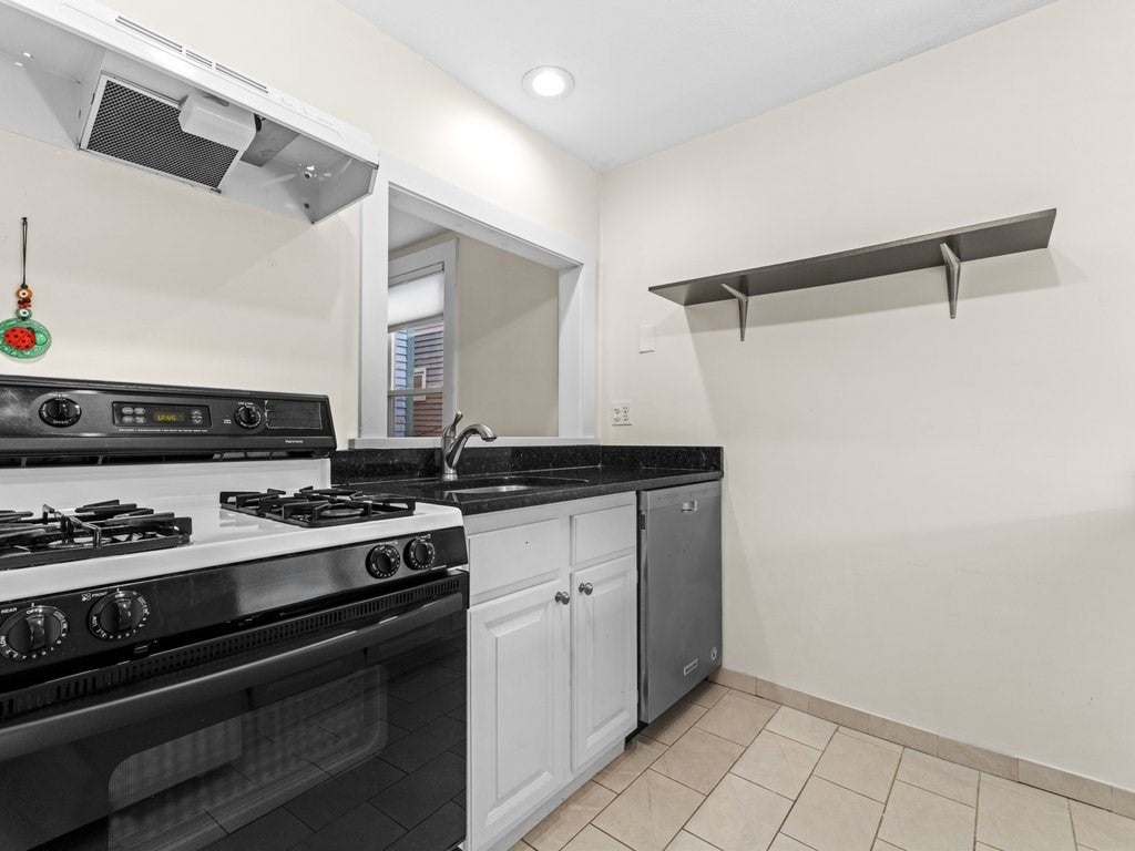 106 Pleasant St #2, Cambridge, MA, 106 Pleasant St #2, Cambridge, MA Photo #12