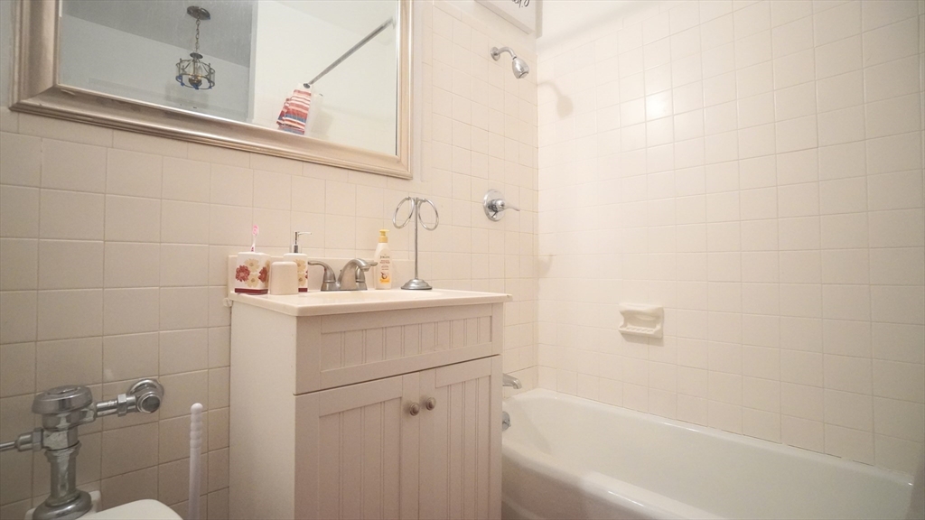 140 Chestnut St #314, Springfield, MA Photo #15
