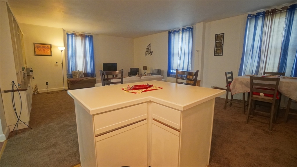 140 Chestnut St #314, Springfield, MA Photo #10