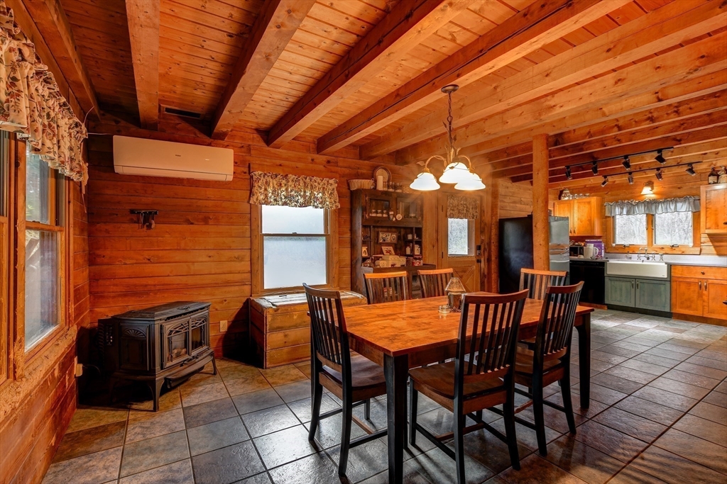 23 Dana Rd