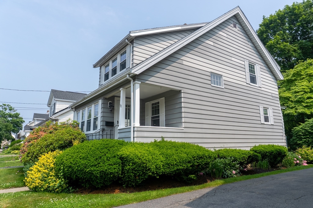 58 Richardson Rd