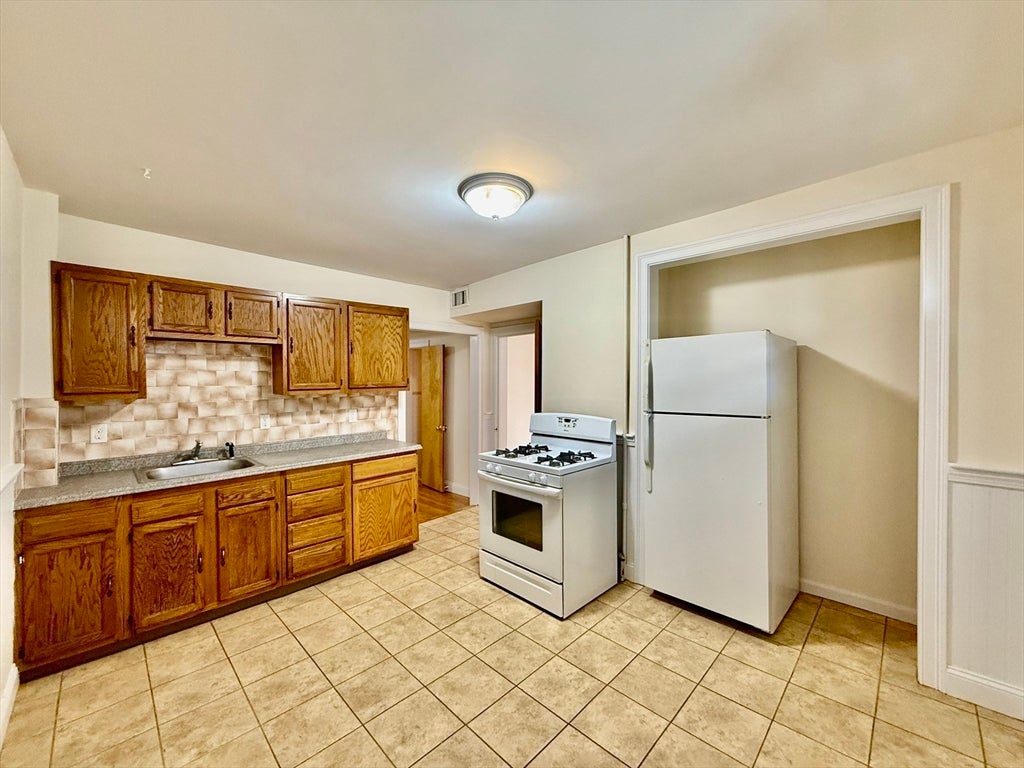 724 Cambridge St #2, Cambridge, MA, 724 Cambridge St #2, Cambridge, MA Photo #15