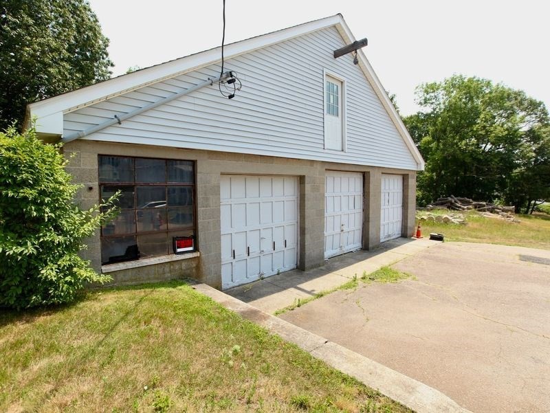 73 Crescent Ave.