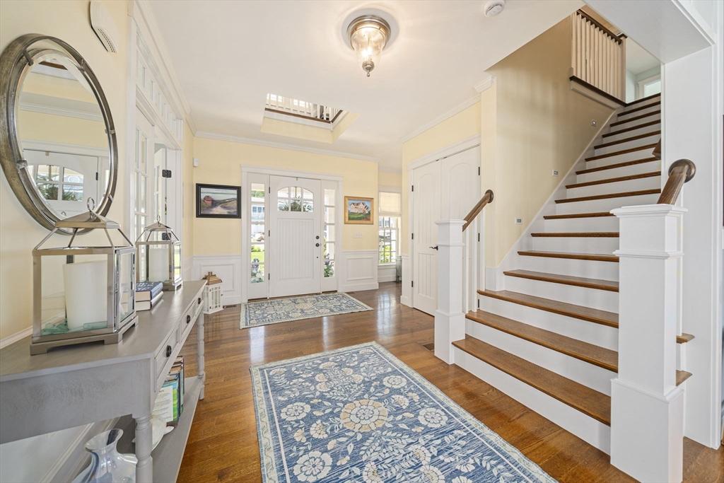 92 Emery Rd
