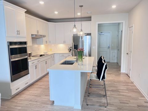 260 Martins Landing 102 North Reading MA 01864