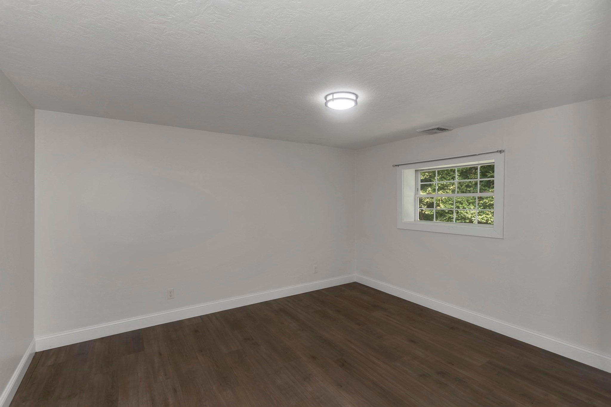 17 Congamond Rd, Southwick, MA Photo #14