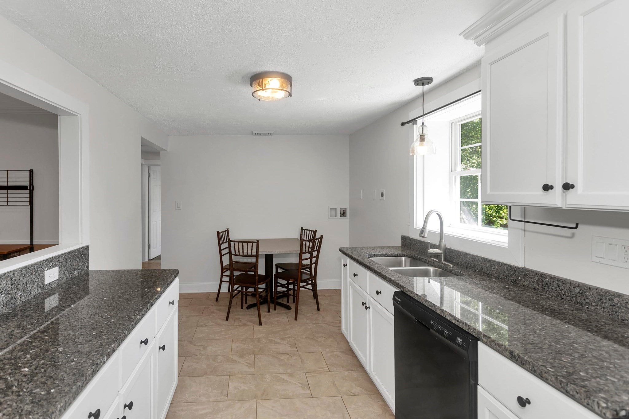 17 Congamond Rd, Southwick, MA Photo #9