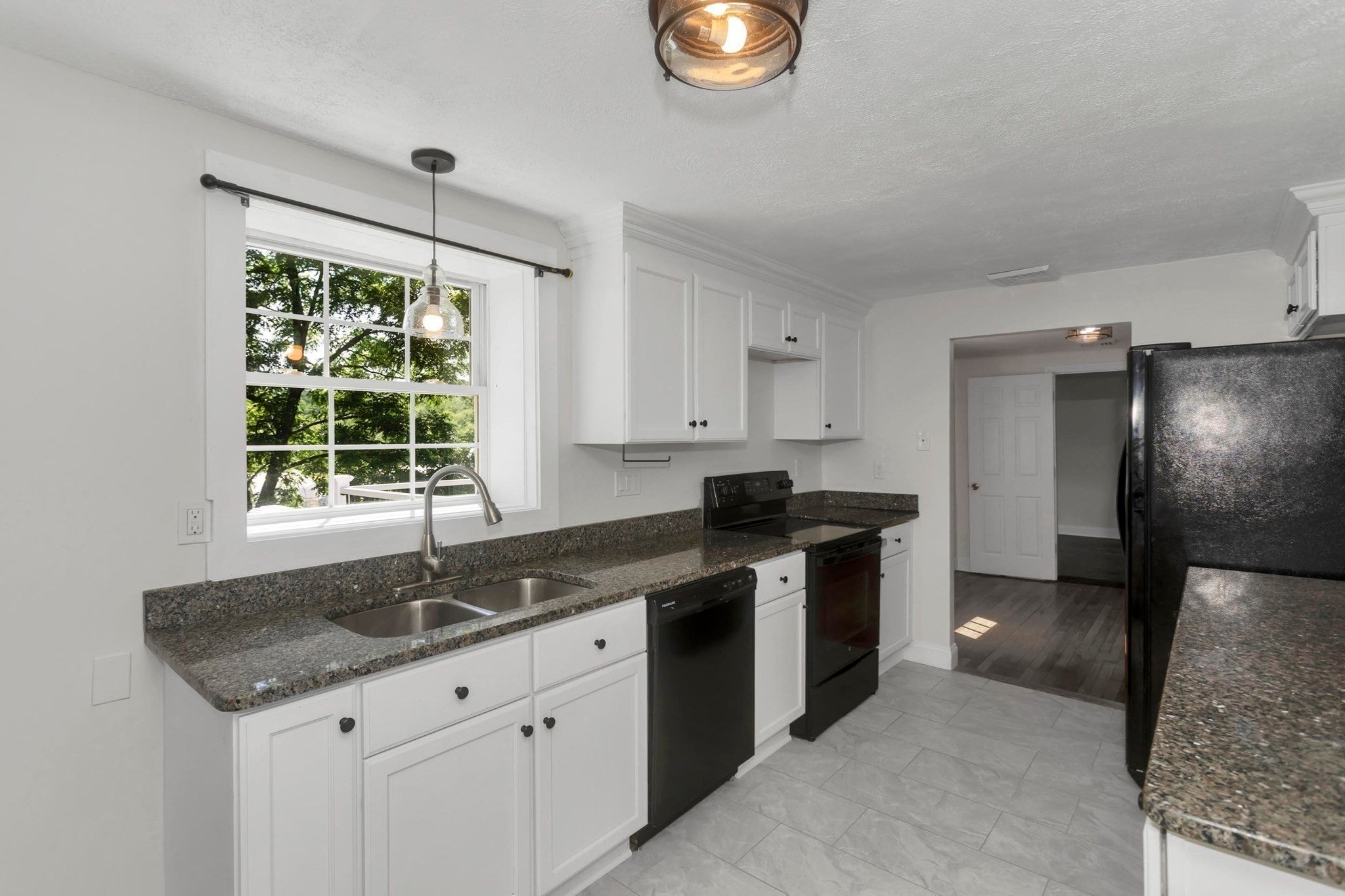 17 Congamond Rd, Southwick, MA Photo #28