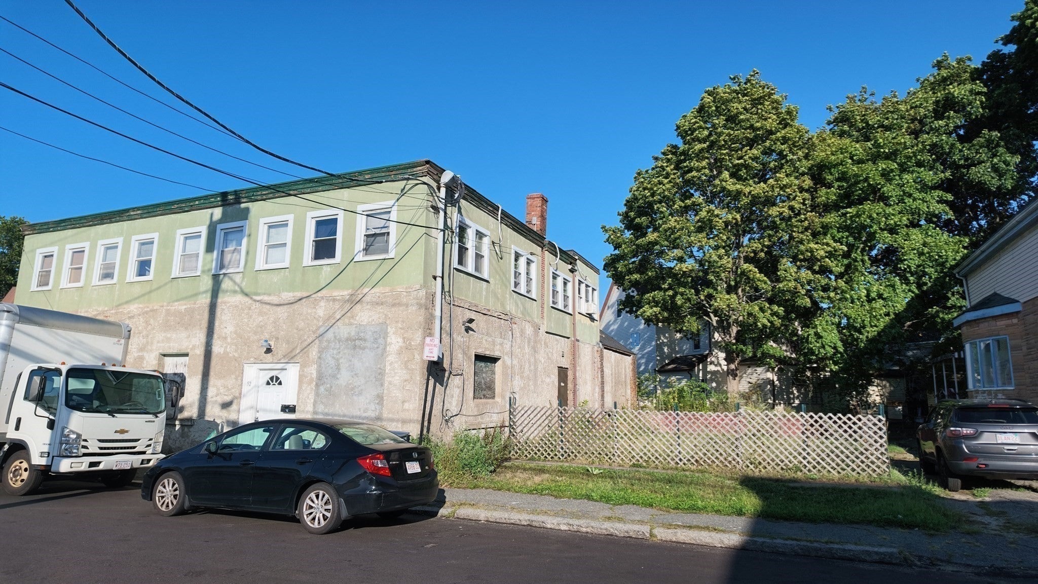 42-52 Federal Ave
