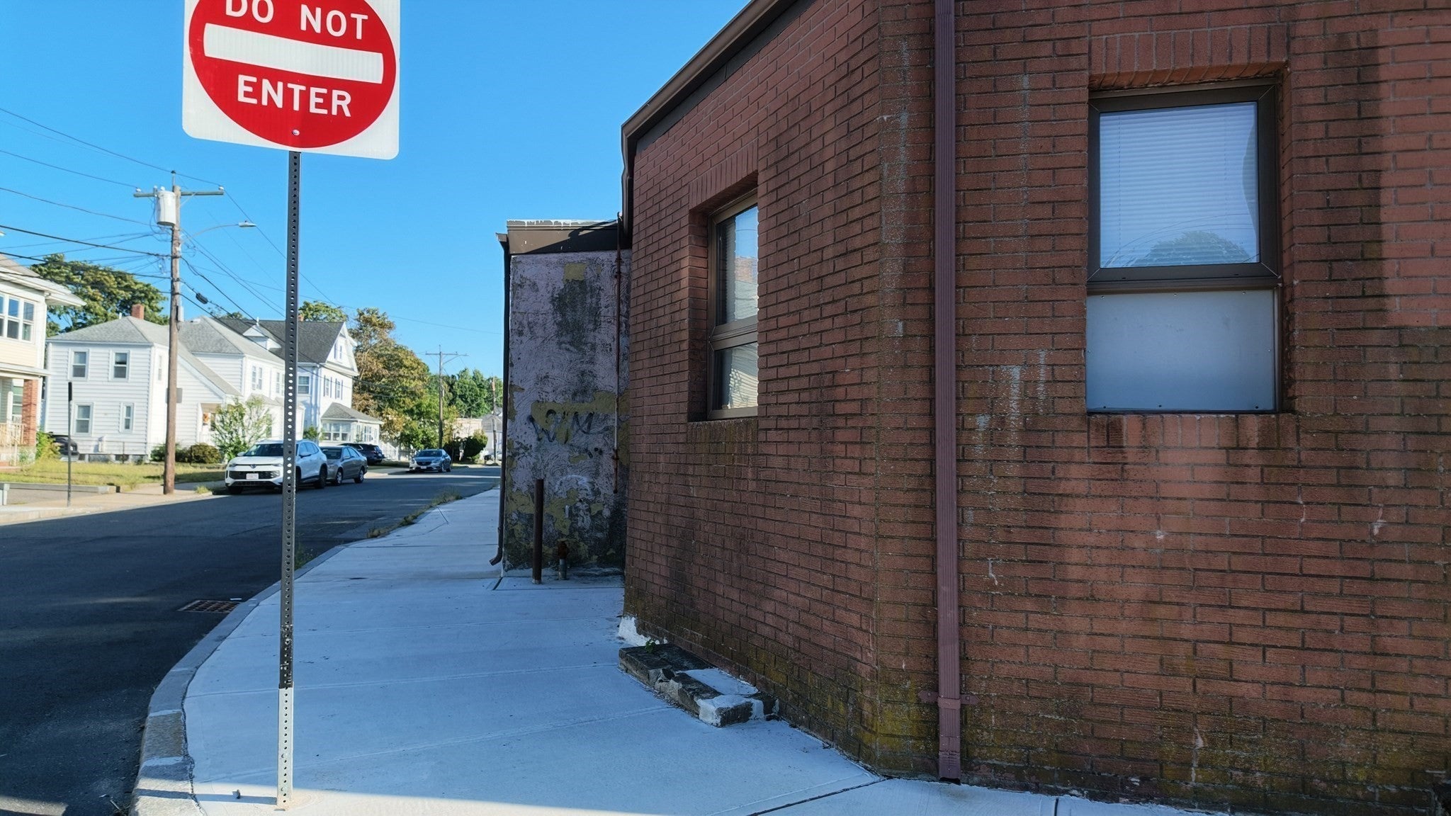 42-52 Federal Ave
