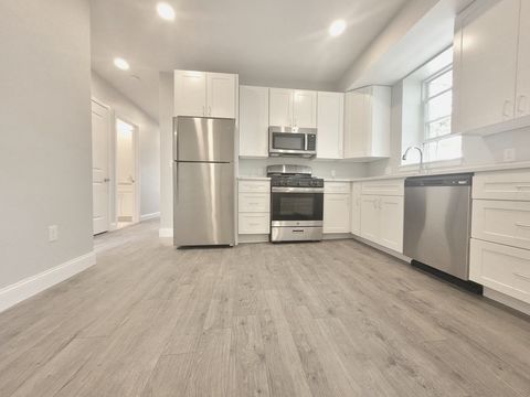 Photo of 334-336 Warren St #4, Boston, MA 02119 (MLS # 73502811)
