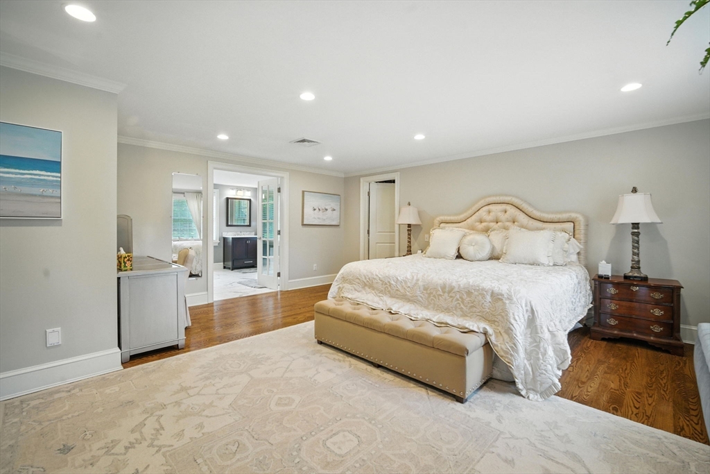 Longmeadow, Massachusetts 01106, United States, 4 Bedrooms Bedrooms, ,4 BathroomsBathrooms,Residential,Active,161495