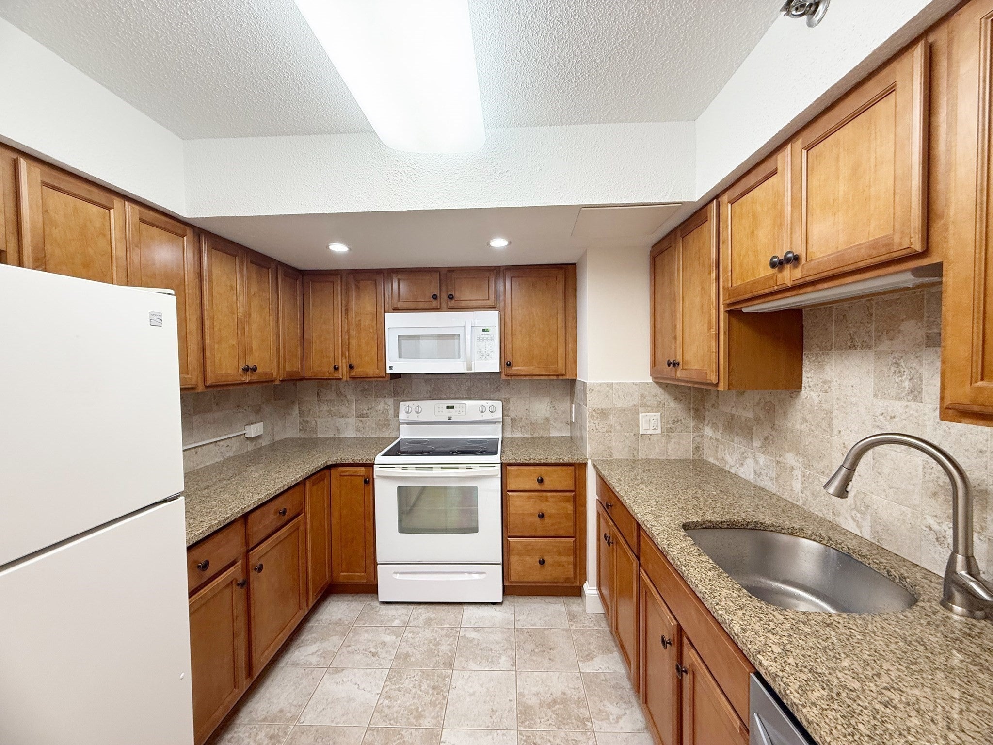 1731 Beacon St #713, Brookline, MA, 1731 Beacon St #713, Brookline, MA Photo #24