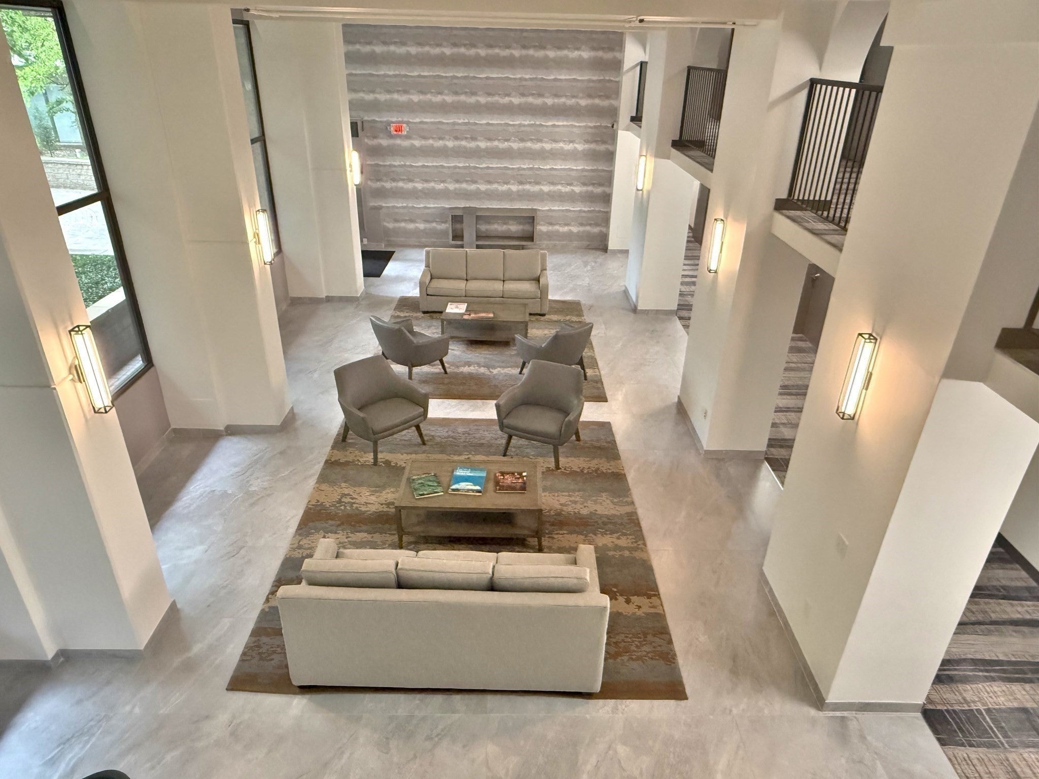1731 Beacon St 713