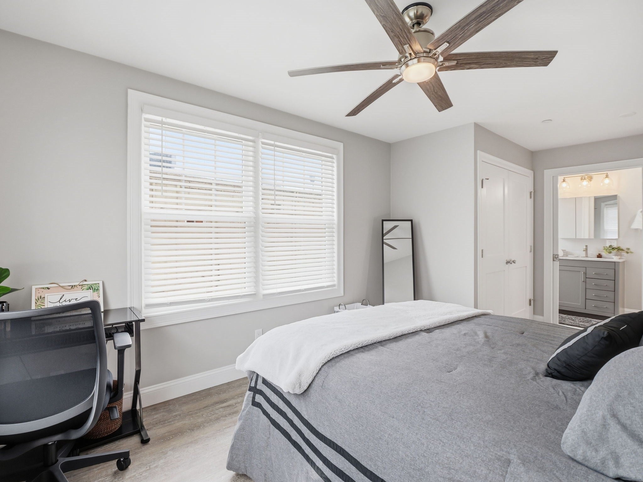 149 Pleasant St #2, Marblehead, MA, 149 Pleasant St #2, Marblehead, MA Photo #23