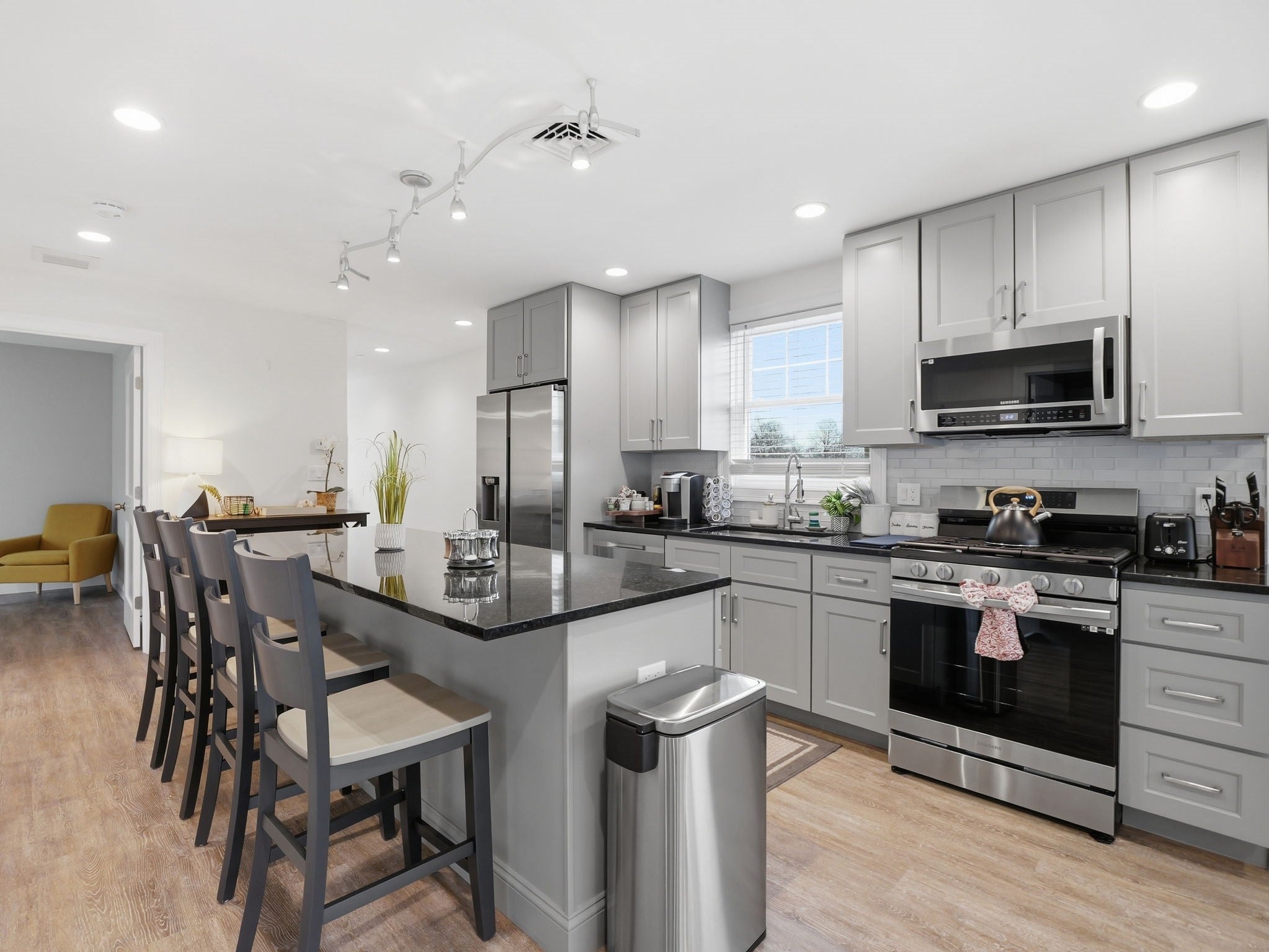 149 Pleasant St #2, Marblehead, MA, 149 Pleasant St #2, Marblehead, MA Photo #7