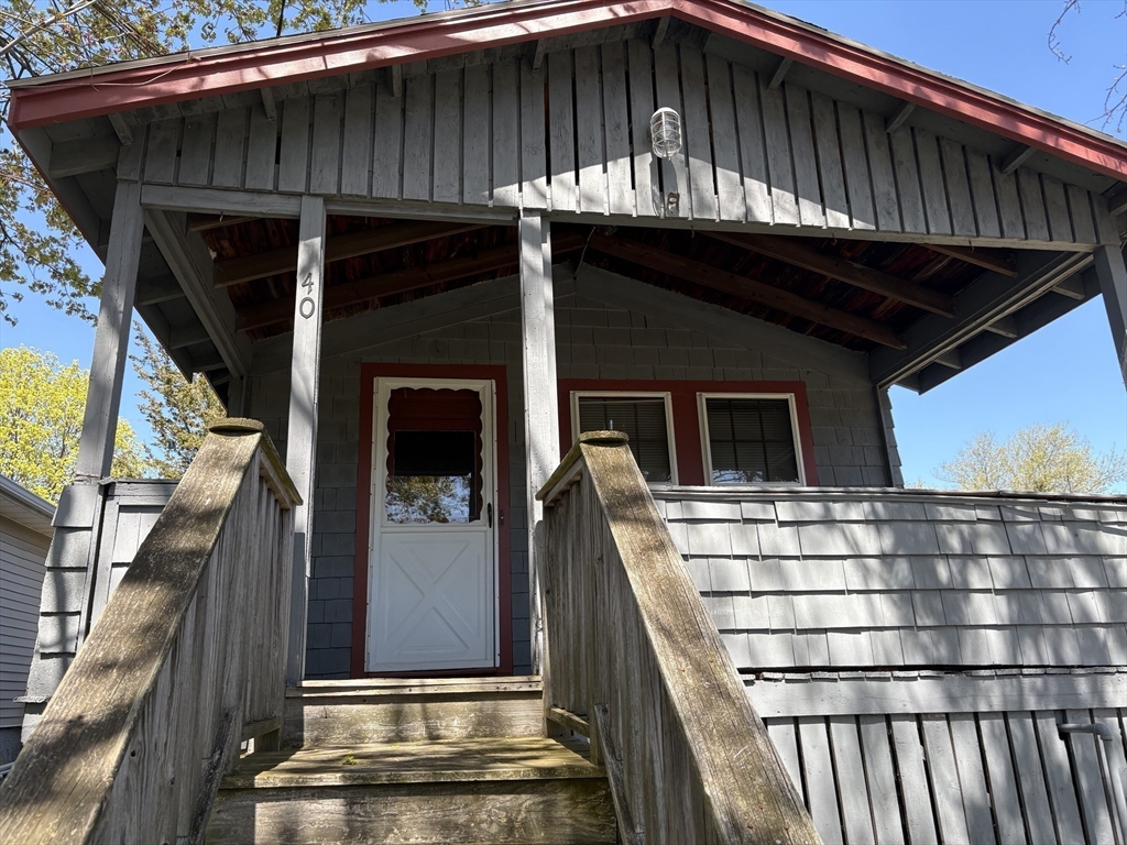 40 Rockaway Avenue
