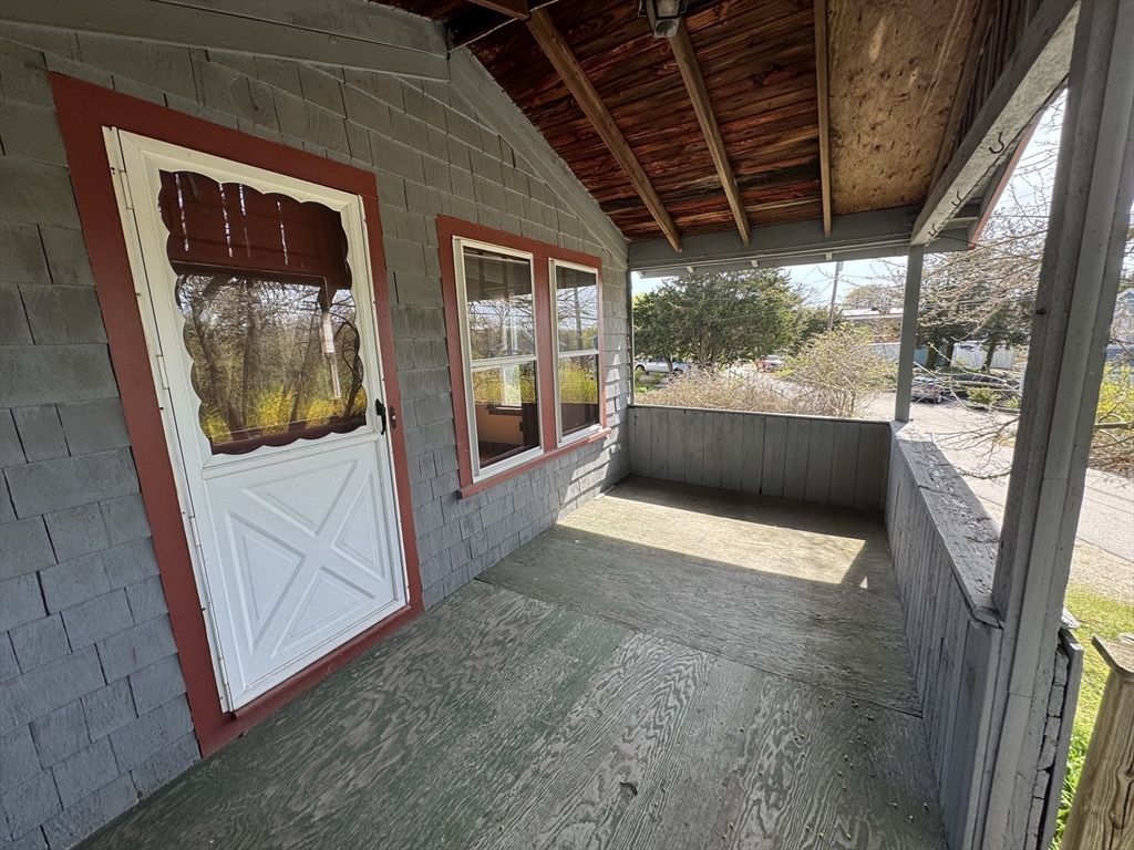40 Rockaway Avenue