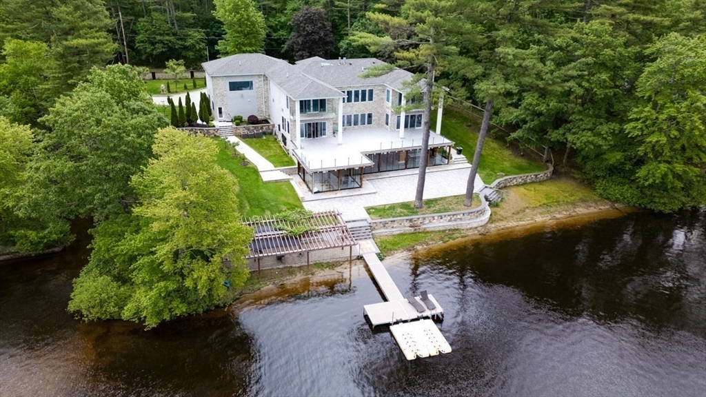 290 Massapoag Rd