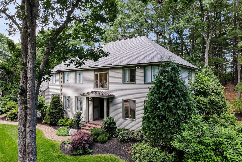 28 Smithshire Estates