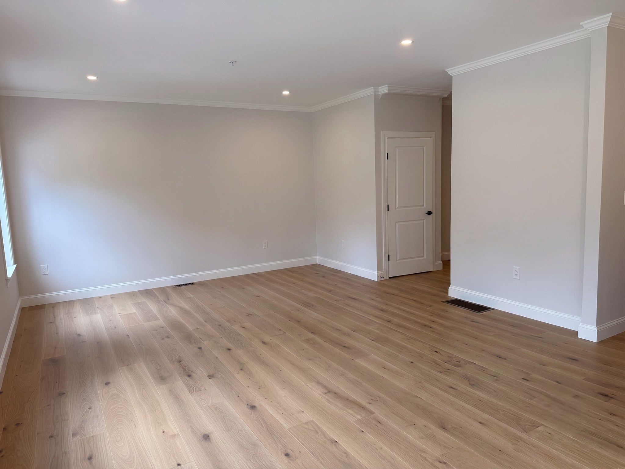 21 Whitman Circle 21