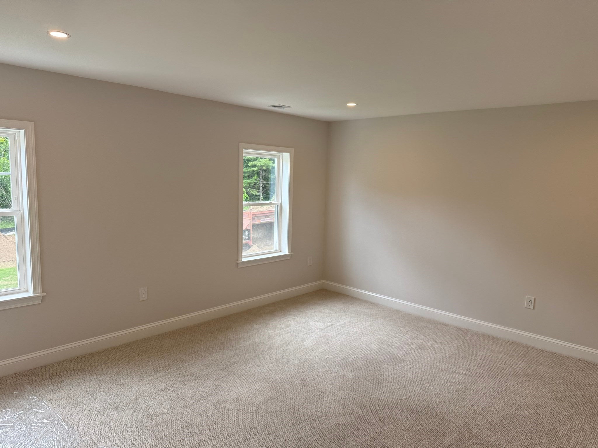 21 Whitman Circle 21