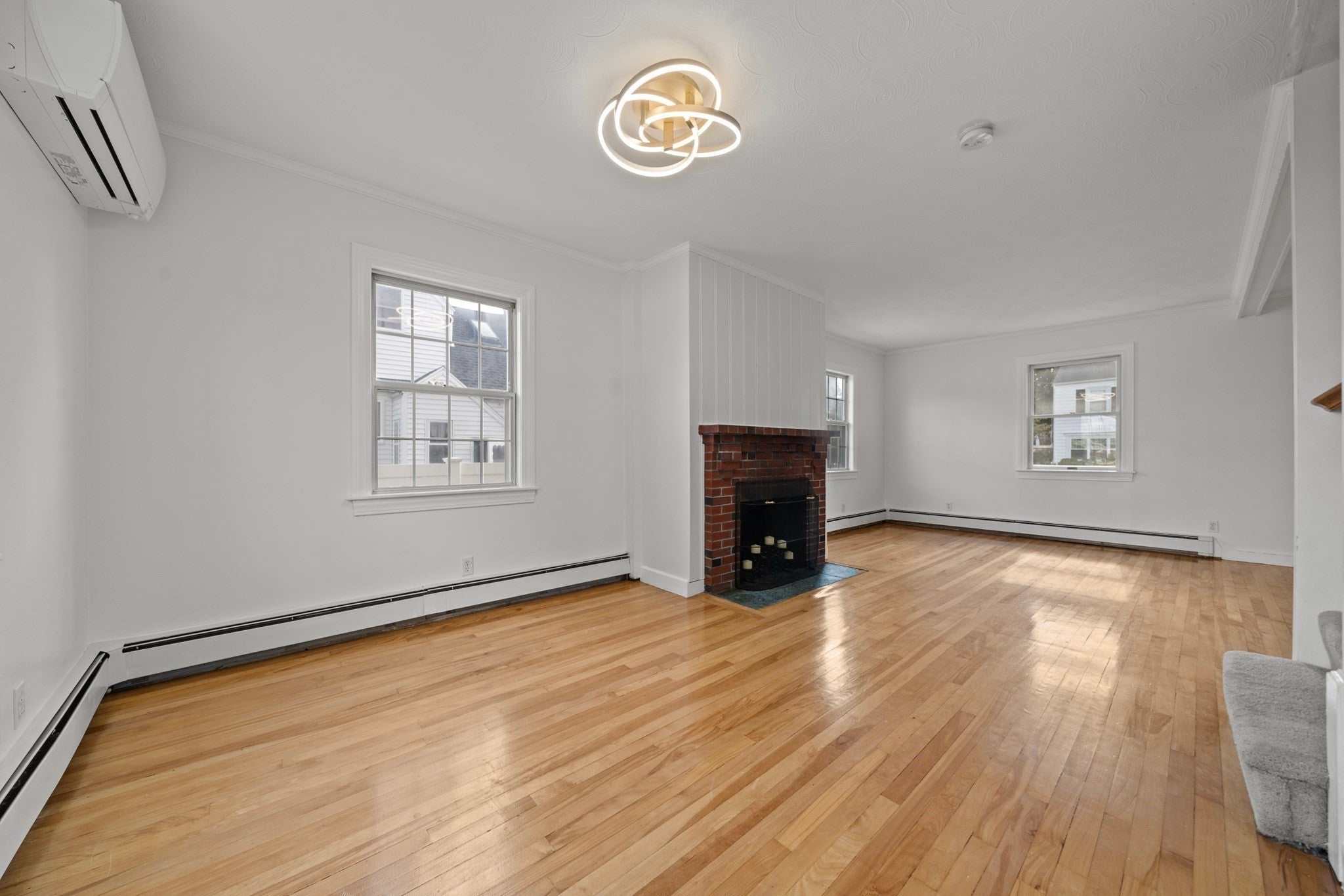 11 Sendick Rd, Woburn, MA Photo #9