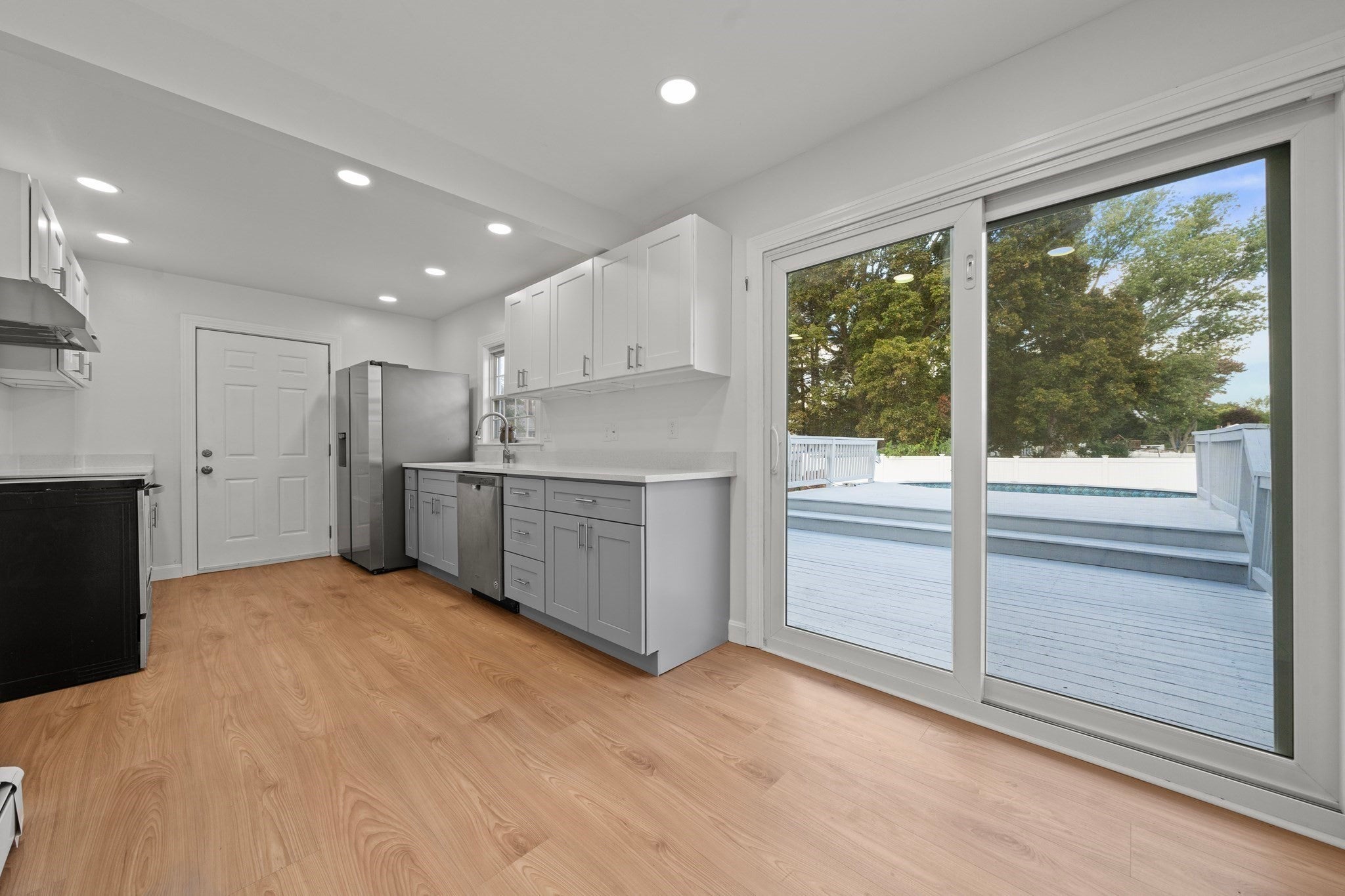 11 Sendick Rd, Woburn, MA, 11 Sendick Rd, Woburn, MA Photo #11