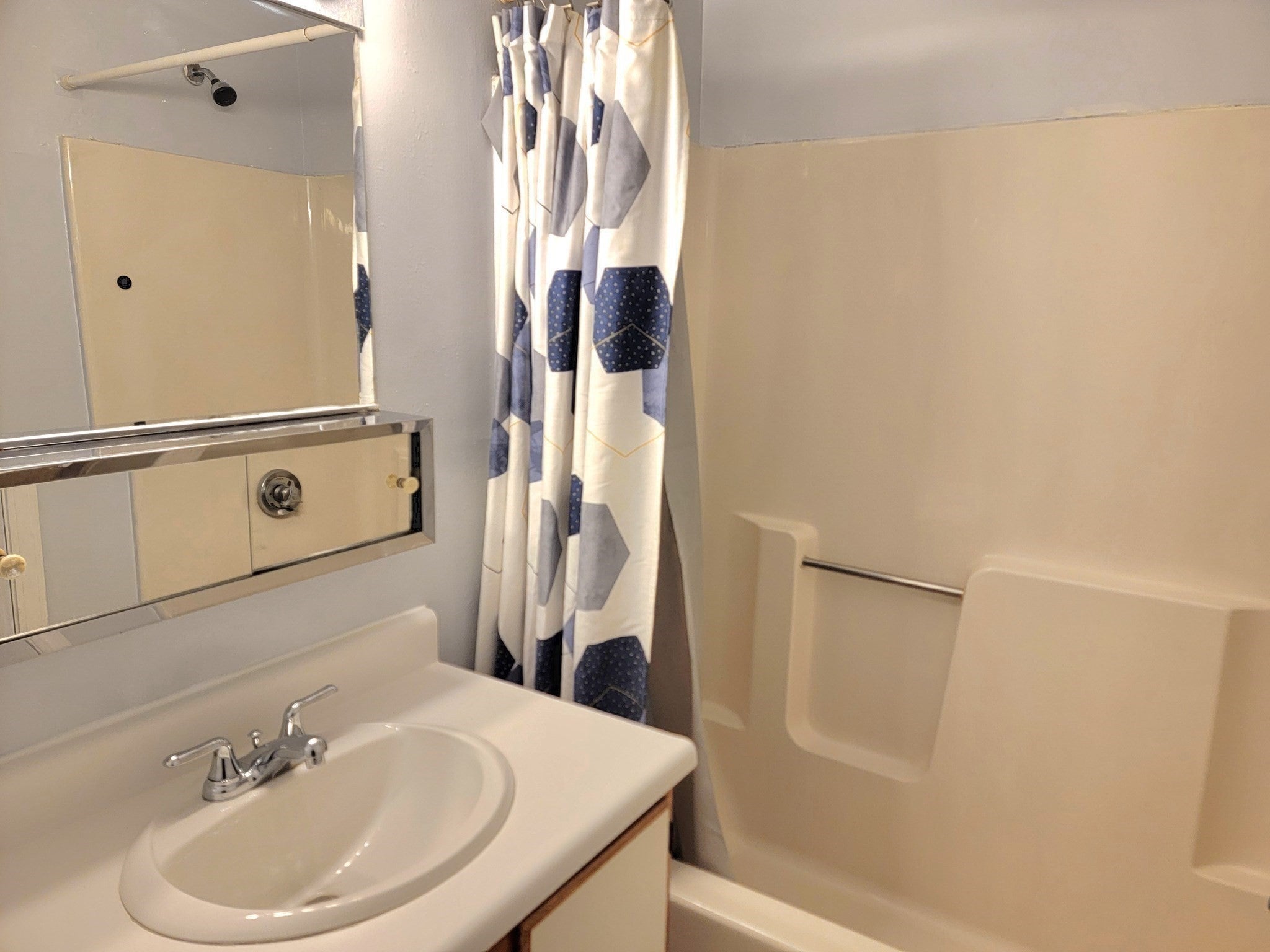 15 Bower Rd #B10, Quincy, MA Photo #12