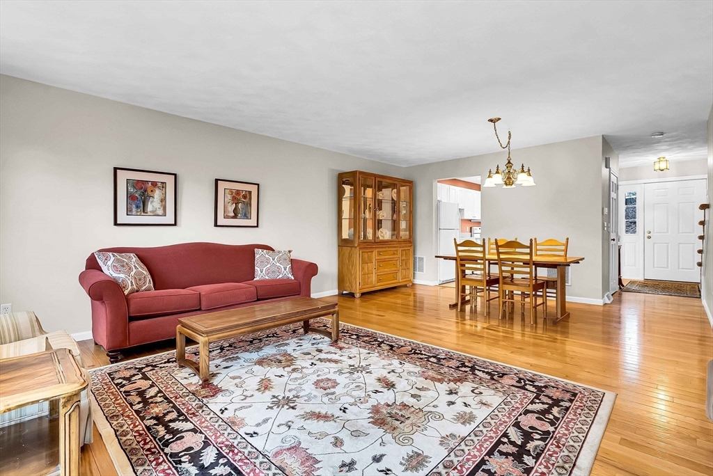 168 Laurelwood Dr 168
