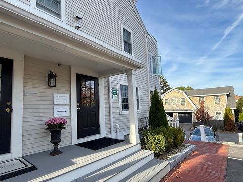 Photo of 150 Merrimac Street #F, Newburyport, MA 01950 (MLS # 73439456)